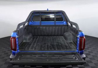 Подержанный автомобиль JAC T9 2024 года (9 фото)