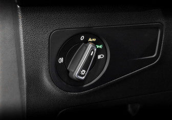 Подержанный автомобиль Volkswagen Tiguan 2021 года (26 фото)