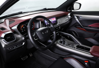 Подержанный автомобиль Belgee X50 2024 года (15 фото)