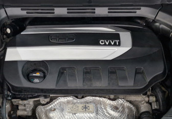 Подержанный автомобиль Geely Atlas 2021 года (9 фото)