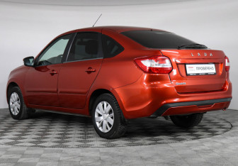 Подержанный автомобиль LADA (ВАЗ) Granta Liftback 2021 года (7 фото)
