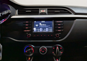 Подержанный автомобиль Kia Rio Hatchback 2020 года (12 фото)