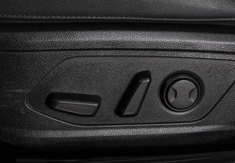 Подержанный автомобиль Kia K5 2021 года (15 фото)