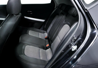 Подержанный автомобиль Kia Ceed Hatchback 2017 года (11 фото)