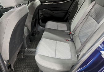 Подержанный автомобиль Kia Seltos 2021 года (15 фото)