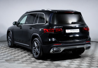 Подержанный автомобиль Mercedes-Benz GLB 2020 года (7 фото)