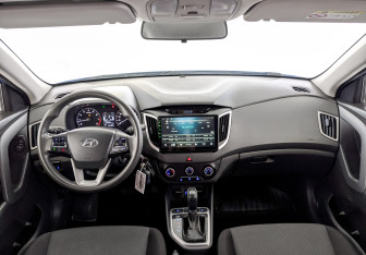 Подержанный автомобиль Hyundai Creta 2019 года (14 фото)