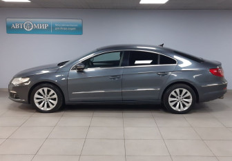 Подержанный автомобиль Volkswagen Passat CC 2008 года (8 фото)
