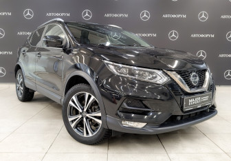 Подержанный автомобиль Nissan Qashqai 2021 года (3 фото)