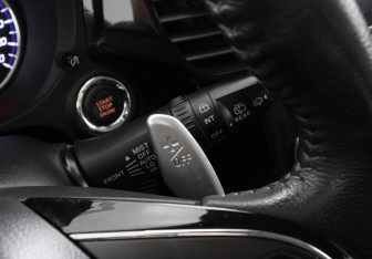 Подержанный автомобиль Mitsubishi Outlander 2019 года (14 фото)