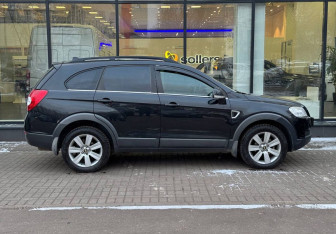 Подержанный автомобиль Chevrolet Captiva 2008 года (4 фото)