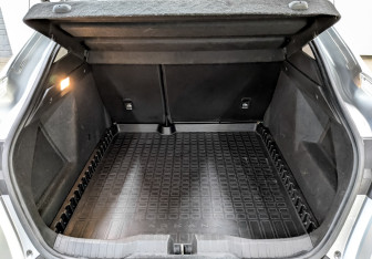 Подержанный автомобиль Renault Arkana 2021 года (10 фото)