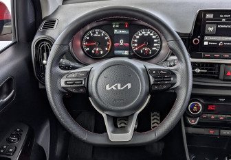 Подержанный автомобиль Kia Picanto 2022 года (22 фото)