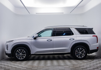 Подержанный автомобиль Hyundai Palisade 2019 года (8 фото)