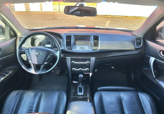 Подержанный автомобиль Nissan Teana 2011 года (9 фото)