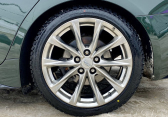 Подержанный автомобиль Cadillac CT5 2020 года (10 фото)