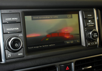 Подержанный автомобиль Land Rover Range Rover 2010 года (39 фото)