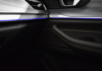 Подержанный автомобиль Chery Tiggo 8 Pro 2022 года (18 фото)