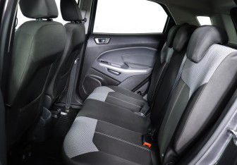 Подержанный автомобиль Ford EcoSport 2017 года (14 фото)