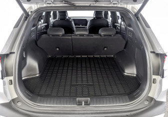 Подержанный автомобиль Kia Sportage 2023 года (10 фото)