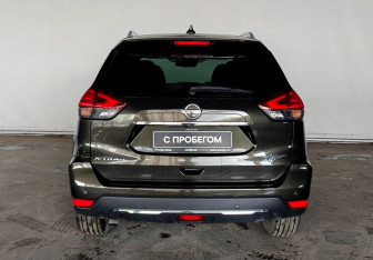 Подержанный автомобиль Nissan X-Trail 2021 года (5 фото)