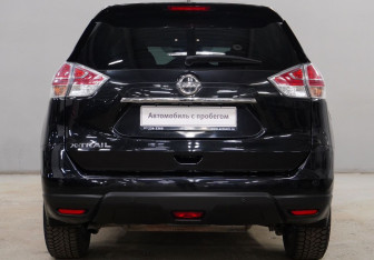 Подержанный автомобиль Nissan X-Trail 2018 года (6 фото)