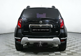 Подержанный автомобиль Renault Duster 2016 года (6 фото)