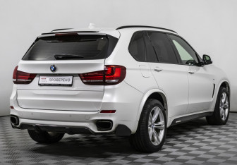 Подержанный автомобиль BMW X5 2016 года (5 фото)