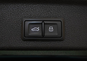 Подержанный автомобиль Audi RS Q3 Sportback 2020 года (35 фото)