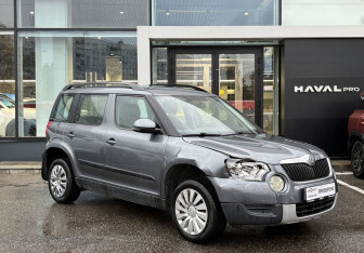 Подержанный автомобиль Skoda Yeti 2014 года (3 фото)