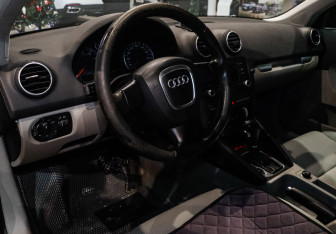 Подержанный автомобиль Audi A3 Hatchback 2007 года (12 фото)