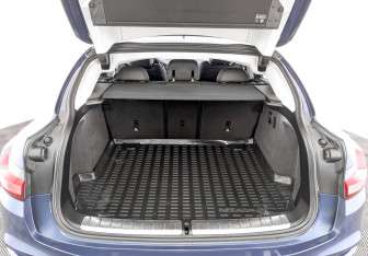 Подержанный автомобиль BMW X4 2019 года (10 фото)