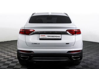 Подержанный автомобиль Geely Tugella 2021 года (6 фото)