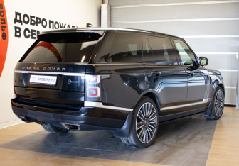 Подержанный автомобиль Land Rover Range Rover 2021 года (4 фото)
