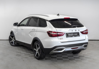 Подержанный автомобиль LADA (ВАЗ) Vesta Wagon 2024 года (7 фото)