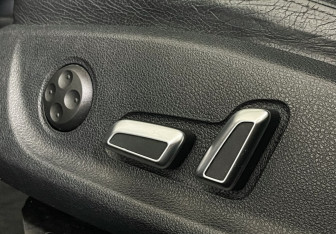 Подержанный автомобиль Audi A6 Sedan 2017 года (14 фото)