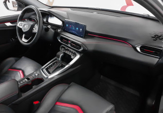 Подержанный автомобиль Kaiyi E5 2023 года (9 фото)