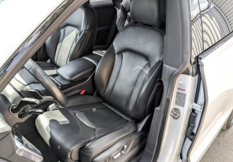 Подержанный автомобиль Audi Q8 2019 года (20 фото)