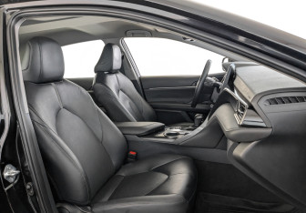 Подержанный автомобиль Toyota Camry Sedan 2021 года (24 фото)