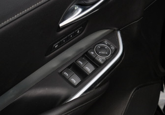 Подержанный автомобиль Cadillac XT4 2020 года (19 фото)