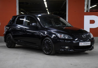 Подержанный автомобиль Mazda 3 Hatchback 2006 года (3 фото)