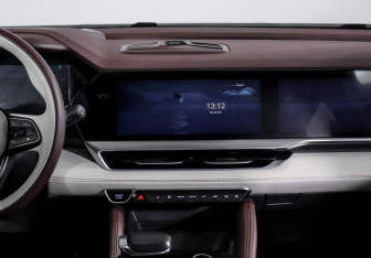 Подержанный автомобиль Geely Monjaro 2023 года (13 фото)