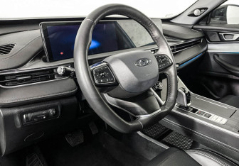 Подержанный автомобиль Chery Tiggo 7 Pro Plug-in Hybrid 2023 года (13 фото)