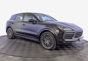 Подержанный автомобиль Porsche Cayenne 2020 года (3 фото)
