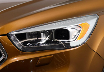 Подержанный автомобиль Ford Kuga 2016 года (7 фото)