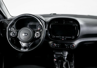 Подержанный автомобиль Kia Soul 2019 года (10 фото)