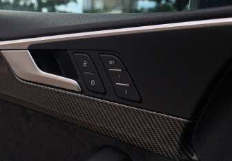 Подержанный автомобиль Audi A5 Liftback 2019 года (17 фото)