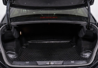 Подержанный автомобиль Citroen C4 Sedan 2017 года (12 фото)