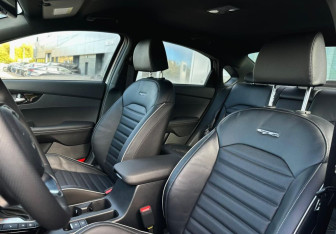 Новый Kia Cerato Sedan 2022 (18 фото)