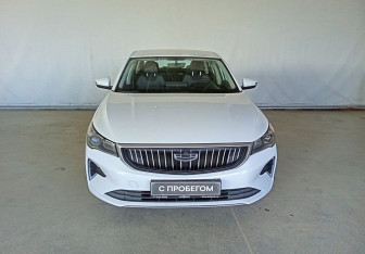 Подержанный автомобиль Geely Emgrand 2024 года (2 фото)